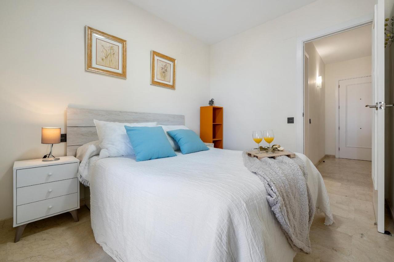 Alea Rentals - Acquamarina La Pineda Exterior foto